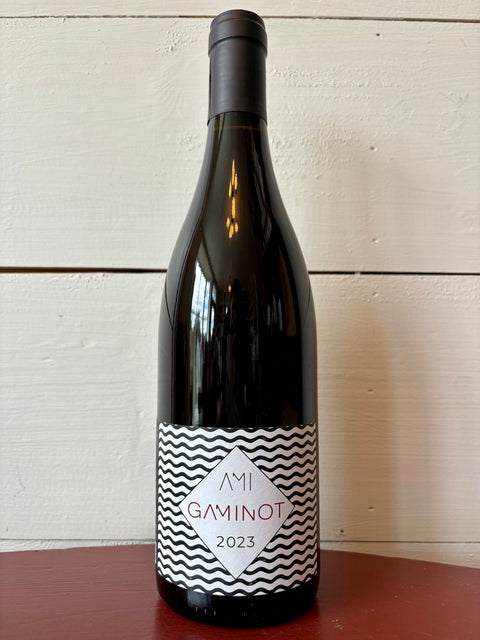 AMI 'Gaminot' Bourgogne Red 2023