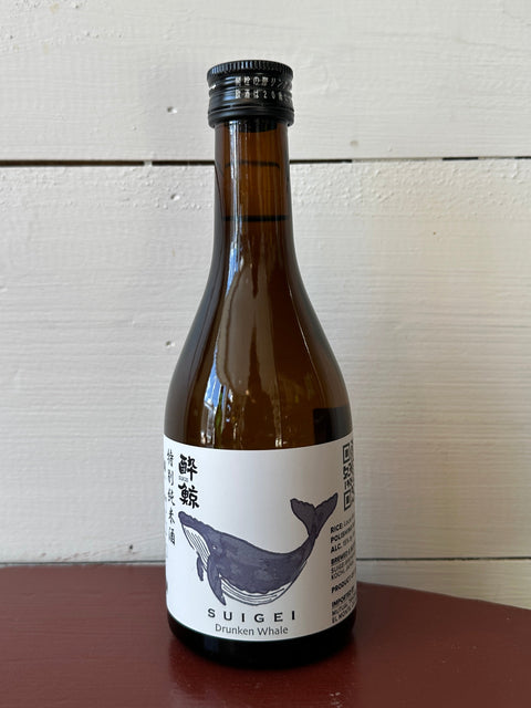 Suigei Tokubetsu Junmai Sake